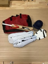 Cricket Kit Bundle Batting Pads Cricket Bat Kids Youths Boys Bag Batting Helmet 
