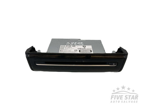 Mazda radio player - radio,