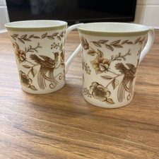 Pair Of Queens Classic Peacock