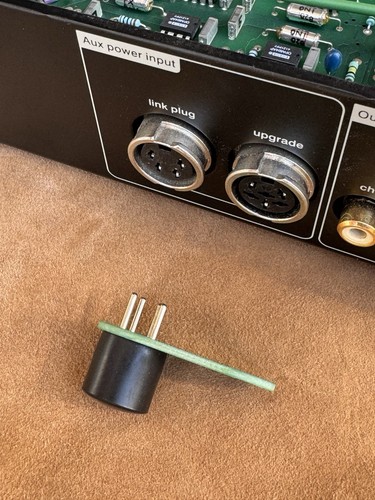 Naim link plug - plug,
