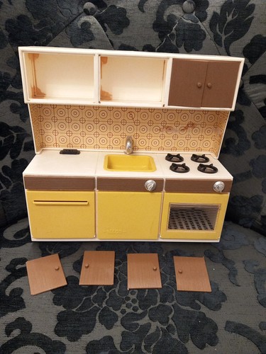 Vintage sindy kitchen unit - vintage,