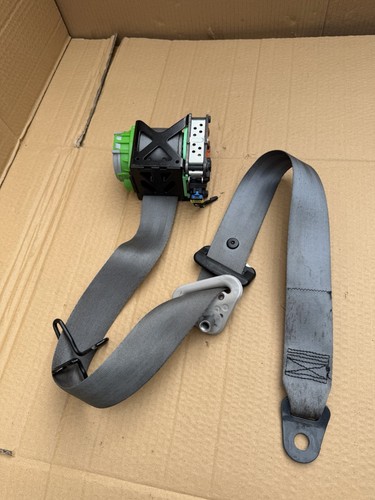 Berlingo partner seat belt - ❌,