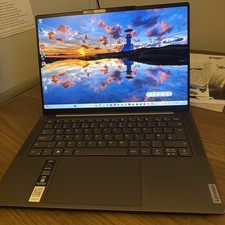 Lenovo Yoga Pro 7 14IRH8 14.5"
