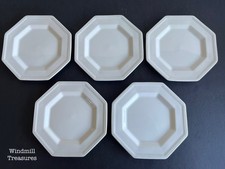 5 JOHNSON BROTHERS HERITAGE