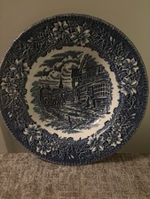 Royal Tudor Ware Coaching Taverns 9 Inch Soup Bowl