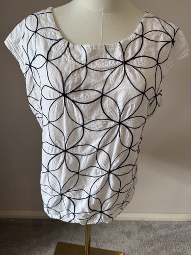 Luca vanucci embroidered top - luca,