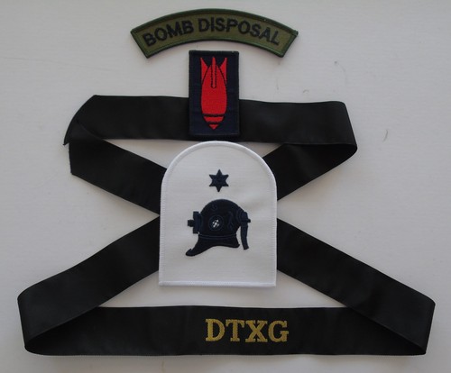 Royal navy diver badge bomb - diver,