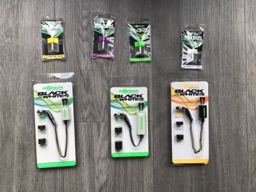 Korda black white bobbin - white,