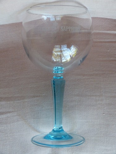 Large bombay sapphire - large, gin