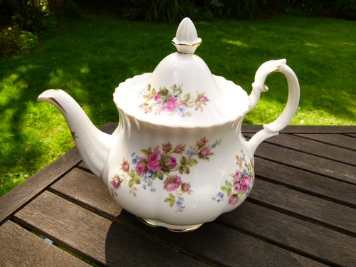 Vintage royal albert - vintage, rose