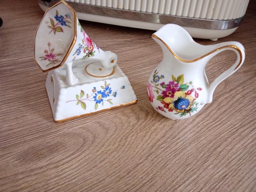 Hammersley gramophone and jug - gramophone,