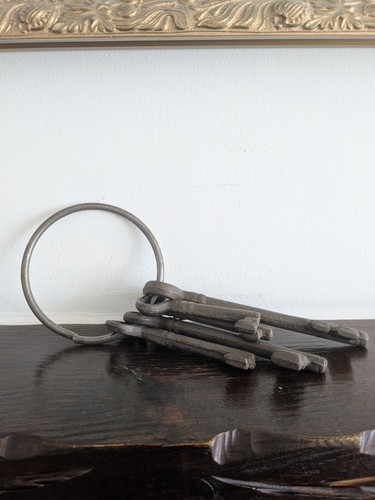 Vintage cast iron skeleton - iron,