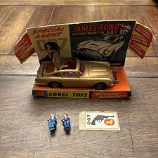 CORGI NO. 261 - VINTAGE 007