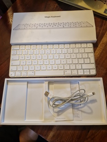 Apple magic keyboard a2450 - apple,