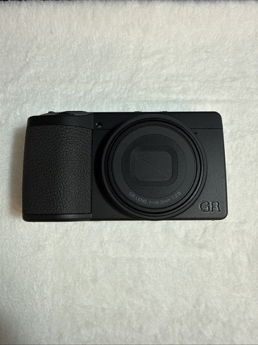 Ricoh monochrome premium - ricoh, gr