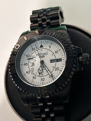 Seiko snoopy custom - snoopy, modified