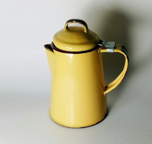 Vtg enamelware yellow - 1/4",