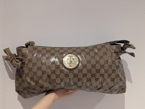 Authentic gucci crystal - gucci, gg