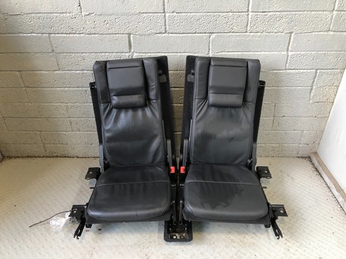 Discovery seats rear - 4, 3rd