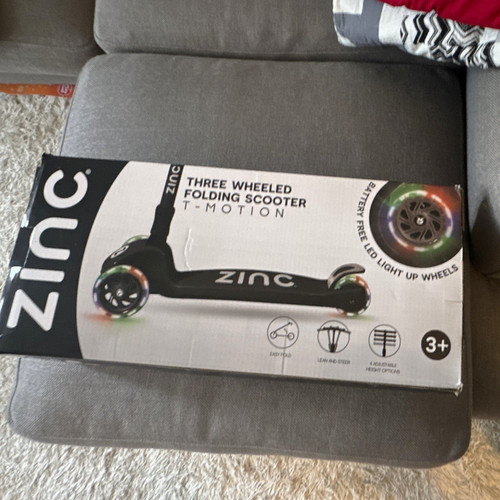 Zinc motion wheel folding - zinc,