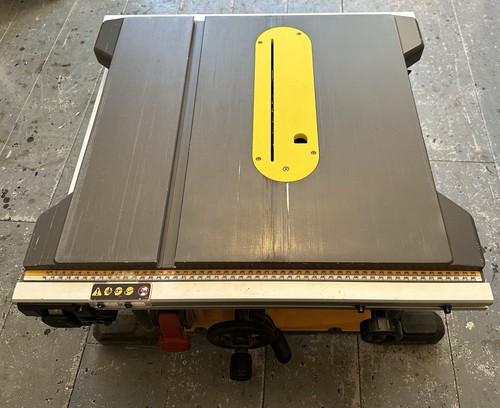 Dewalt table saw insert - table,