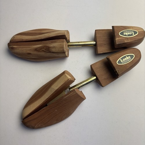 Loake hooked wooden shoe trees - wooden,