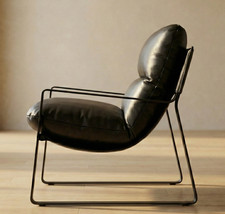 Black Leather Lounge Chair