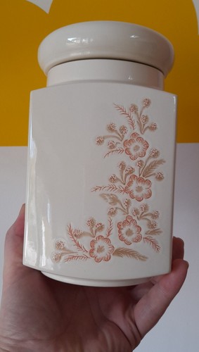 Vintage hornsea hedgerow - vintage,