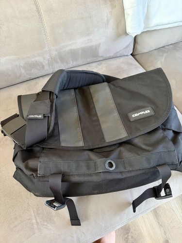 Crumpler dinky messenger m - dinky,