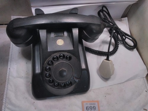 Vintage ptt bakelite telephone - vintage,