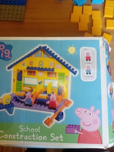 Peppa pig school house - school,