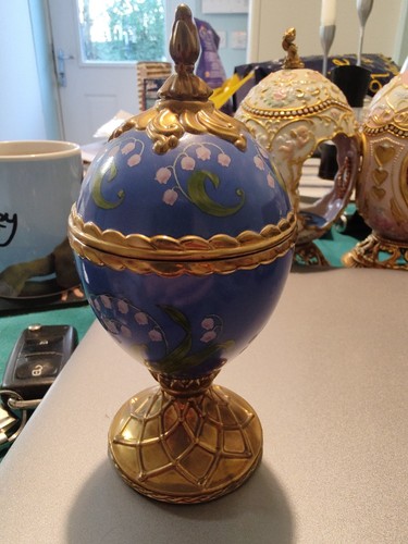 Vintage house of fabergé - -,