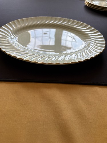 Minton green swirl with gilt - swirl,