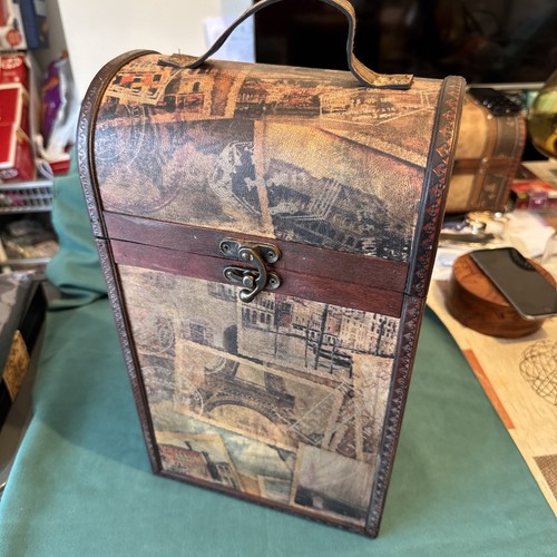 Vintage style wooden - style, bottle