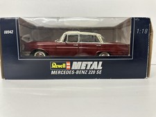 1:18 Mercedes Benz 300 SE