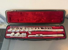 Yamaha YFL-211SII Flute with