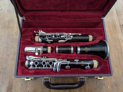 Lovely buffet r13 clarinet - buffet, bb