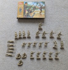 Vintage Airfix toy soldiers