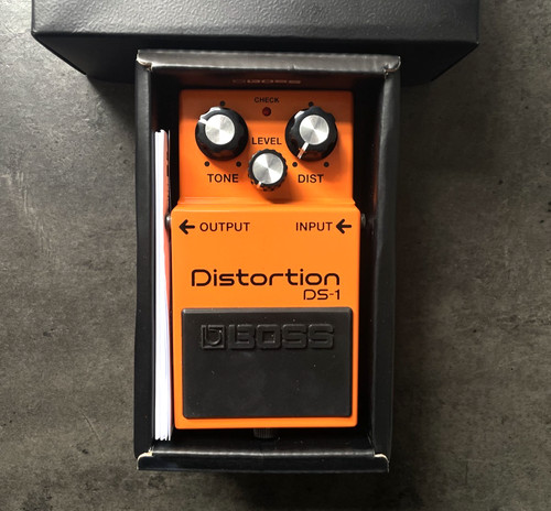 Boss distortion guitar - boss,