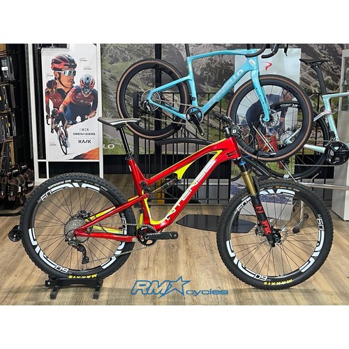 Intense spider 2017 - intense,