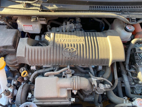Toyota yaris engine 1nz fe - toyota, engine,