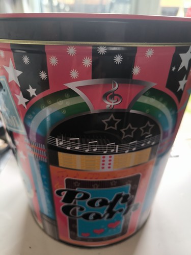 Retro jukebox popcorn - retro, storage