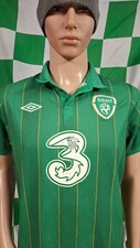 Republic of Ireland 2011-2012 Umbro International Football Shirt (Adult Medium)