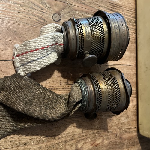 Two vintage aladdin oil - two, 21