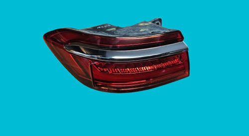 Audi 2018 rear - d5, 4n