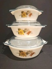 Pyrex Autumn Glory Vintage