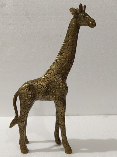 Metal giraffe sculpture shelf - giraffe,