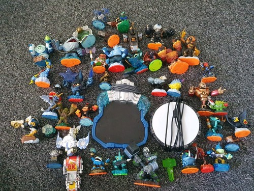 Skylanders figures - skylanders,
