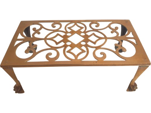 Brass trivet table with scroll - brass,