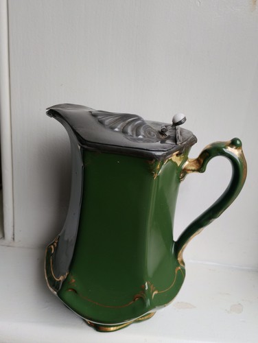 Large vintage pottery green - large,